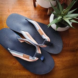 Pevino Sandals
